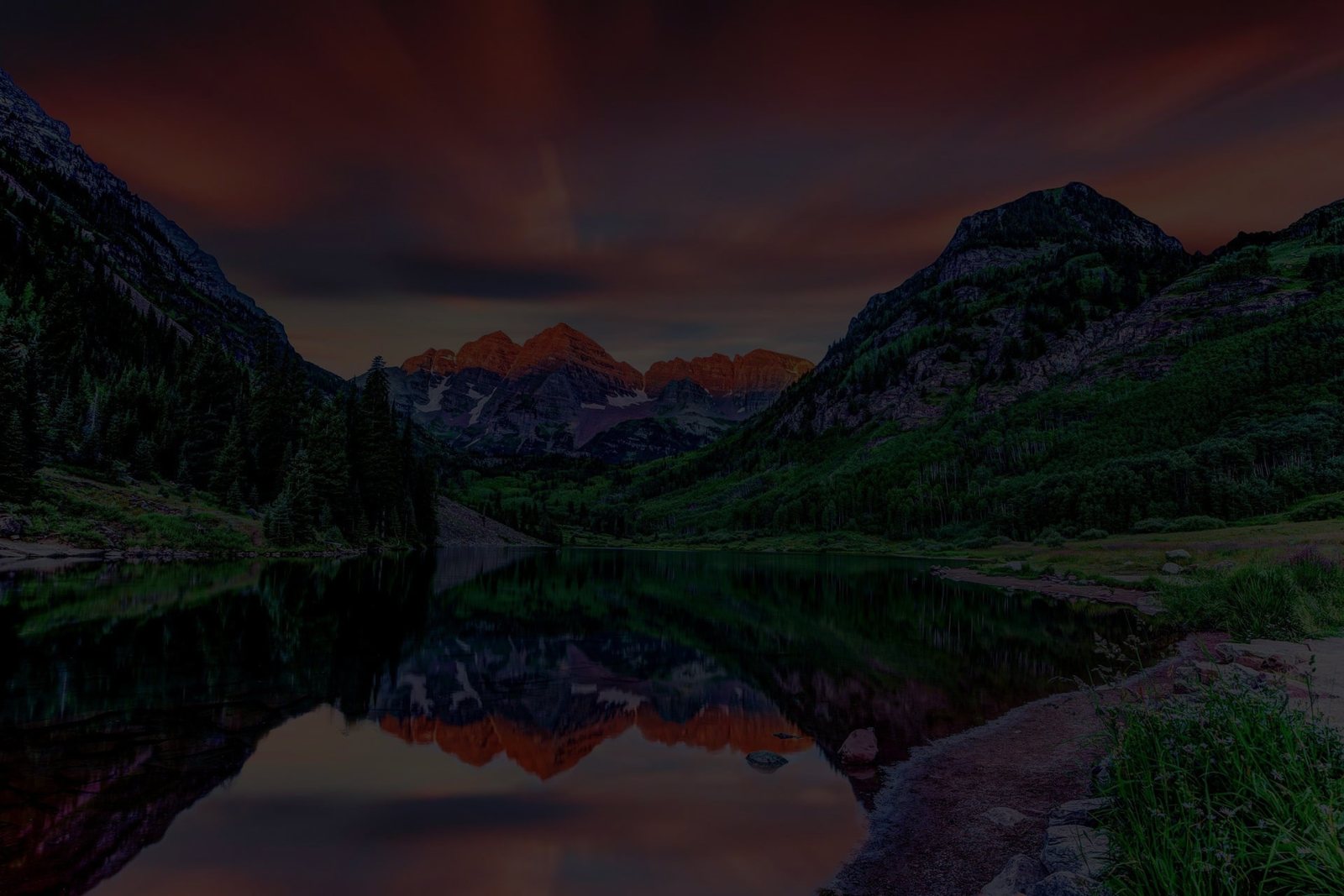 Colorado mountains at dusk